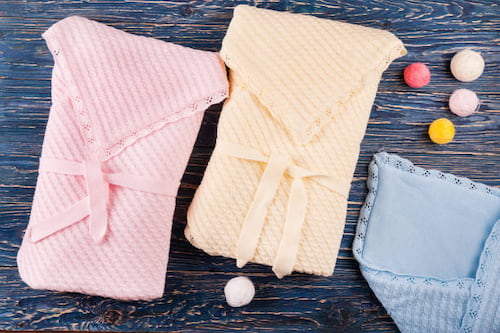 پتو کودک با طرح‌ های فانتزی و رنگ‌ های شاد